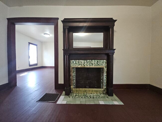 Sala de estar - 106 Cherry St