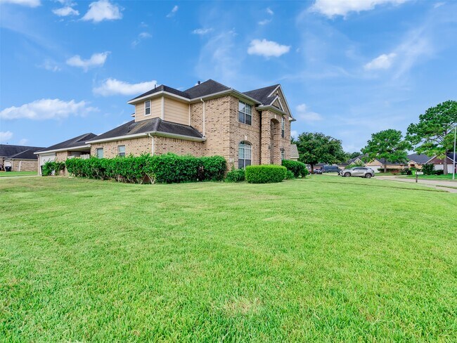 Building Photo - 1803 Ripple Creek Dr