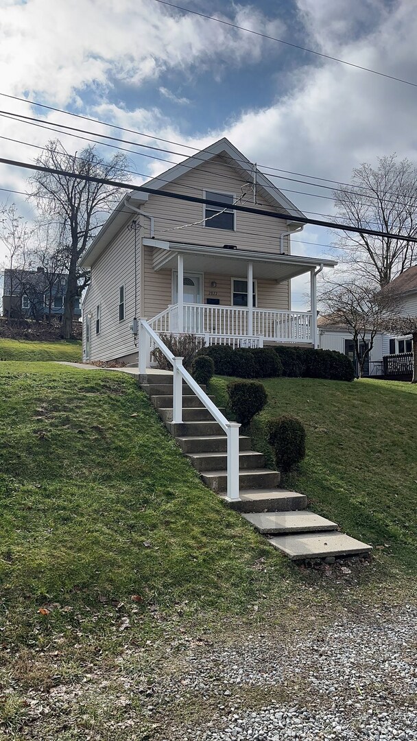 Foto del edificio - Recently repainted 2 Bedroom in Bethel Park!