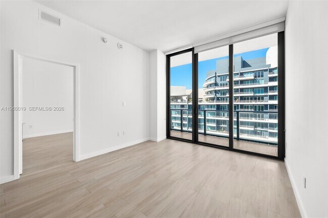 Building Photo - 1300 S Miami Ave