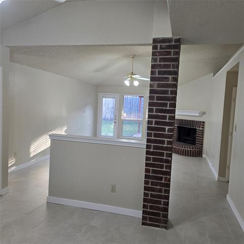Foto del edificio - 7905 Flowertree Ct