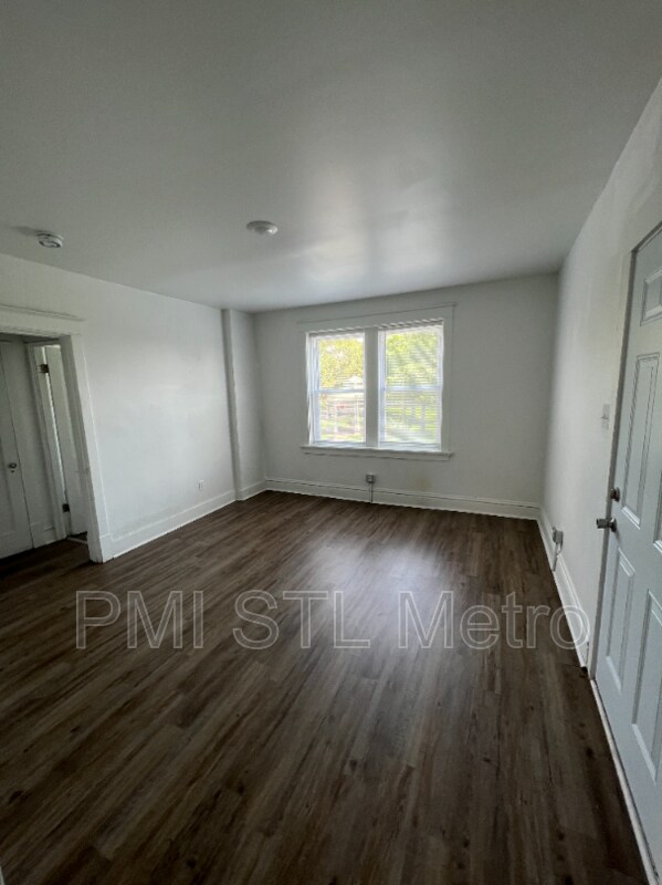 Foto del edificio - 3841 Gustine Ave