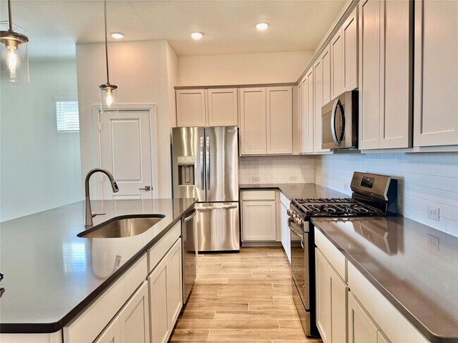 Foto del edificio - 8923 Moose Trl