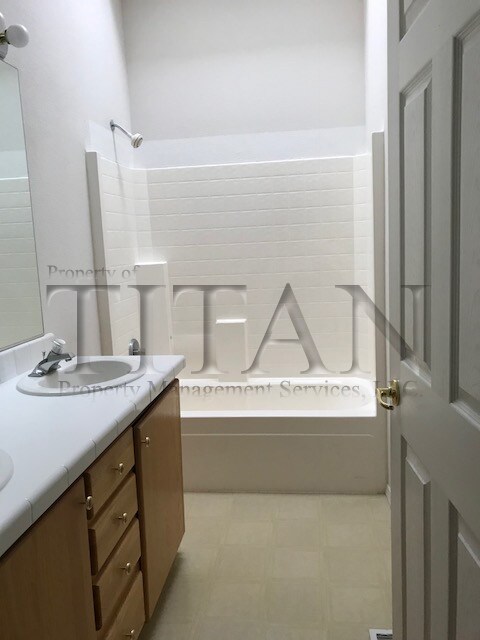 Foto del edificio - 6414 S Zimmerman Rd