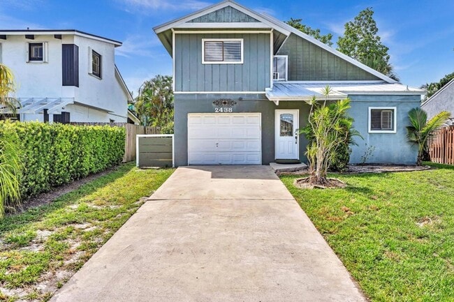 Beautiful 3 bedroom 2 bathroom Home in heart of Delray Beach - Beautiful 3 bedroom 2 bathroom Home in heart of  Delray Beach