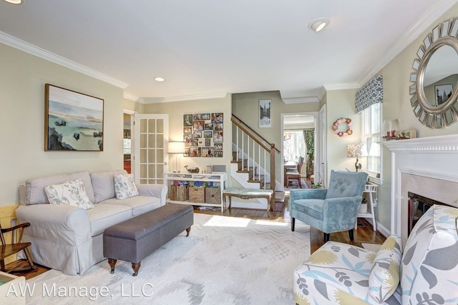 Foto del edificio - 3 br, 4 bath House - 10005 Big Rock Rd
