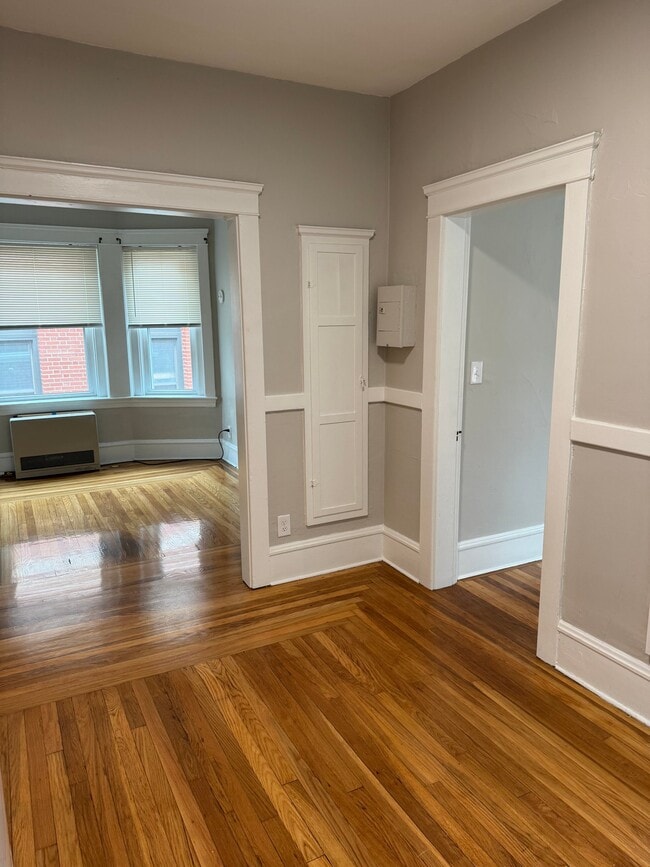 Photo - 110 High St Apartment