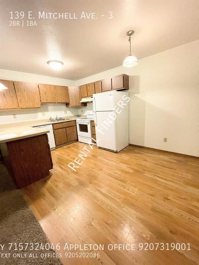 Foto del edificio - 139 E Mitchell Ave