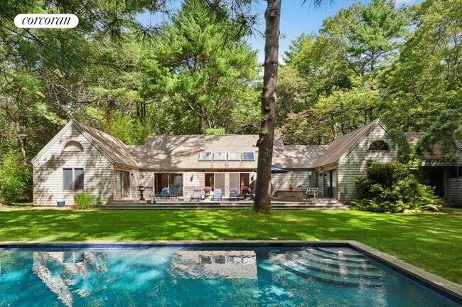 Building Photo - 15 Bull Path Cl