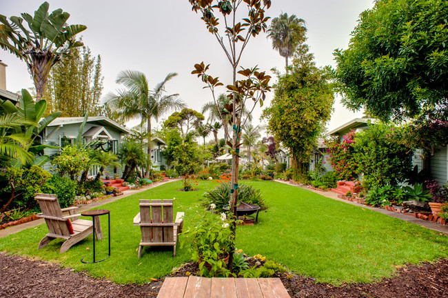 Ivanhoe Cottages Apartments La Jolla Ca Apartments Com