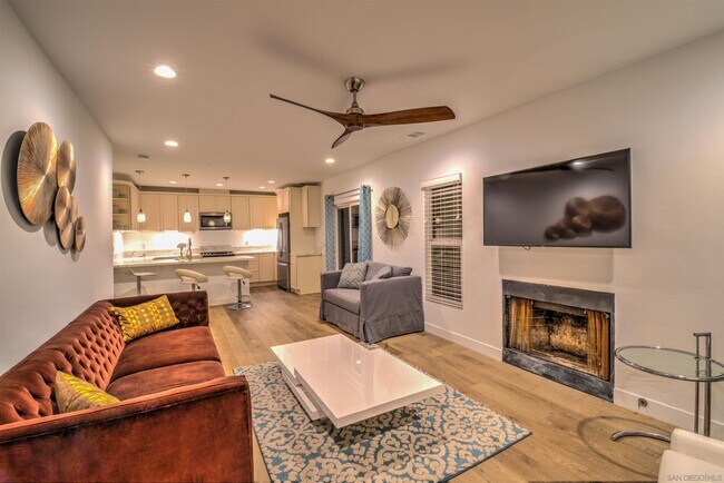 Building Photo - 4671 Terrace Dr
