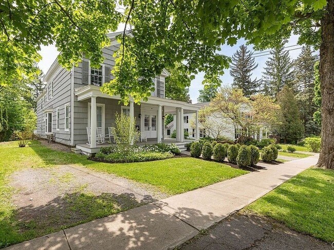 Foto del edificio - 3 Bedroom Single Family Home in Cazenovia