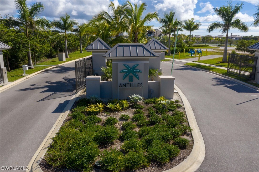 163 Indies Dr E Unit 203, Naples, FL 34114 Condo for Rent in Naples