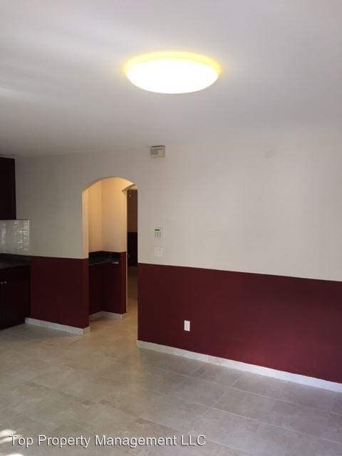 Building Photo - 2417 Lanai St
