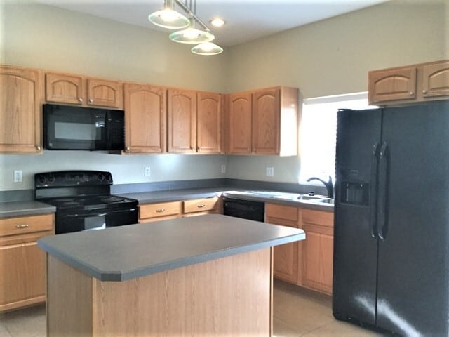 Building Photo - 7750 Beridale Ct