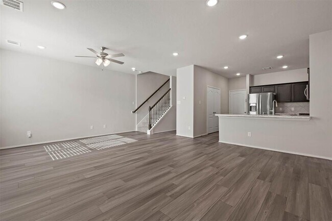 Foto del edificio - 15827 Sundew Prairie Dr