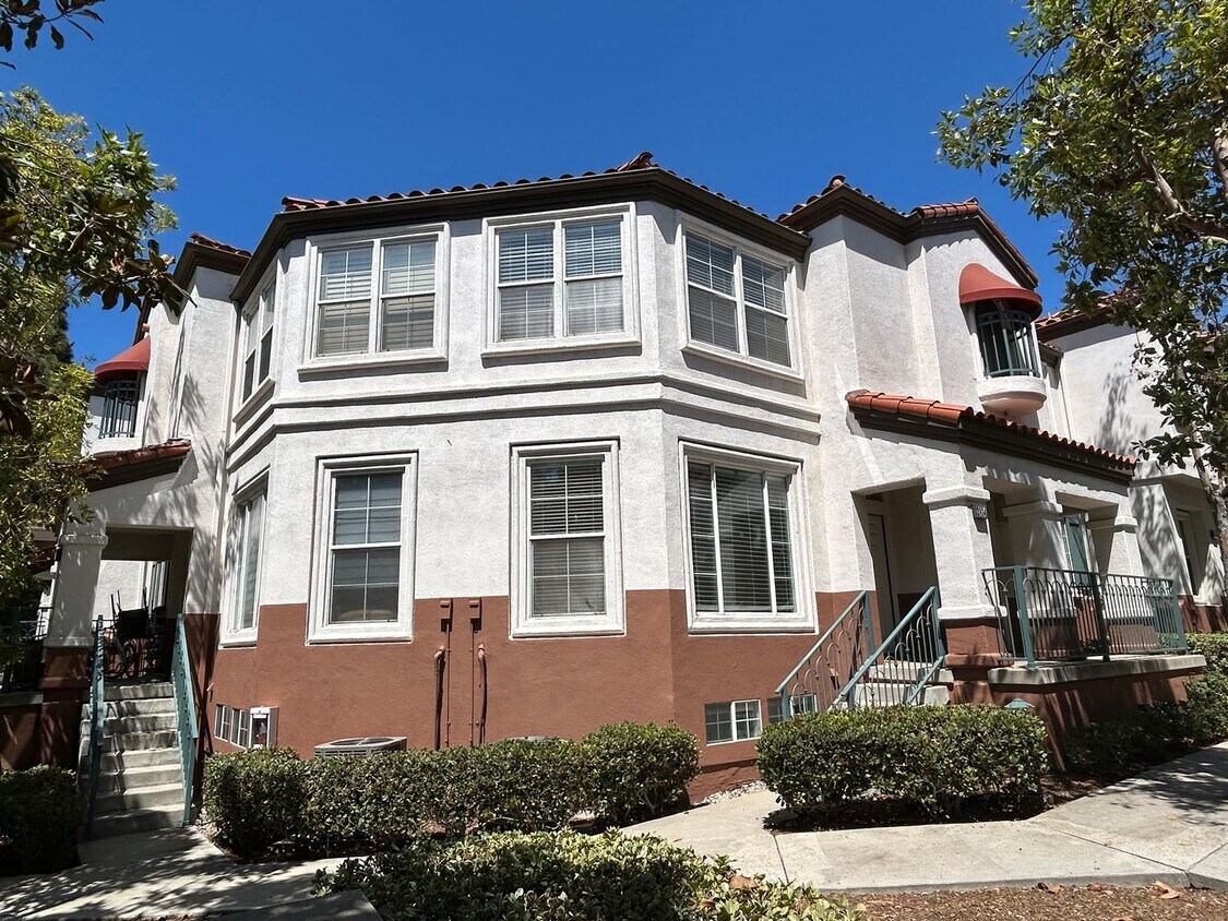 Photo - 2834 Ballesteros Lane