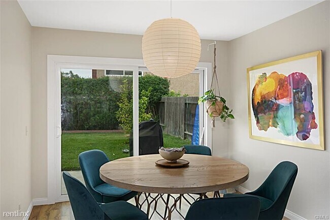 Building Photo - 4 br, 2.5 bath House - 28002 Paseo Alba