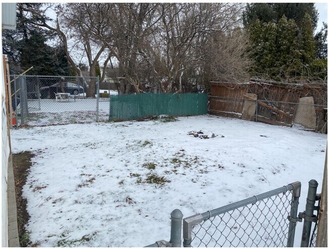 Foto del edificio - 1913 J St