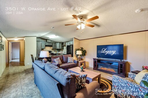 Foto del edificio - 3501 W Orange Ave