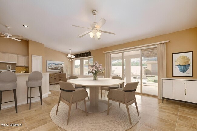 Foto del edificio - 10613 E Halley Dr