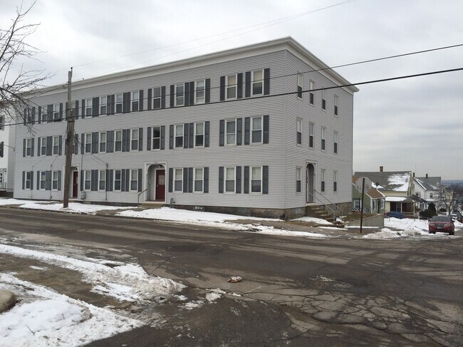 Building Photo - 579 Clay St
