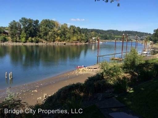 Foto del edificio - 14815 SE River Forest Dr