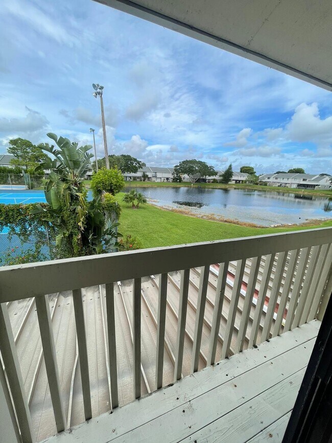 3104 Poolside Dr, Greenacres, FL 33463 Townhome Rentals in Greenacres
