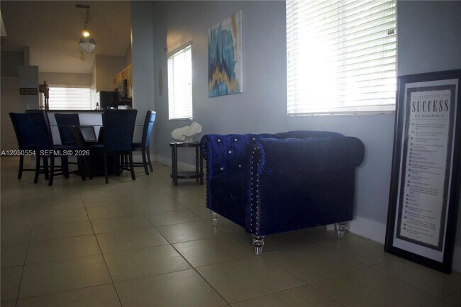 Foto del edificio - 2700 SW 55th St
