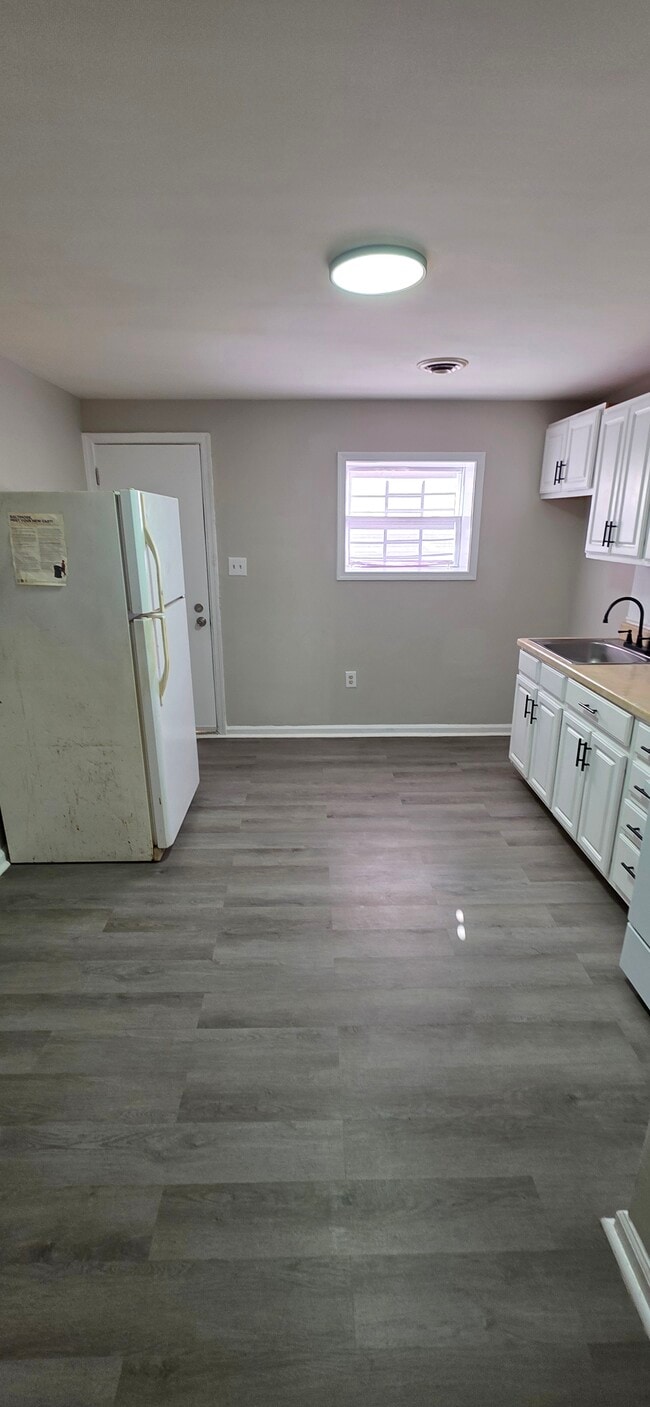 Foto del edificio - 3309 Noble St