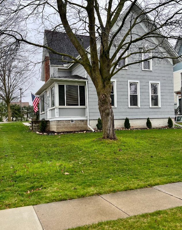 101 W Russell St, Saline, MI 48176 House Rental in Saline, MI