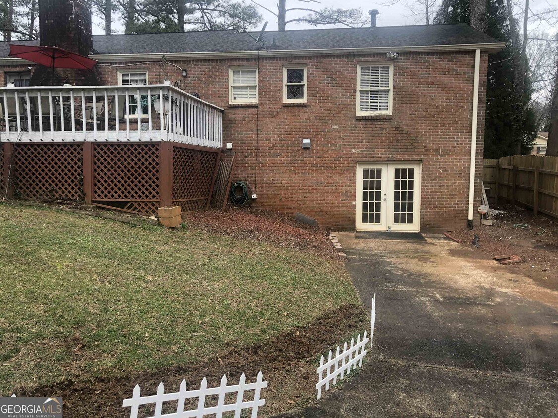 Primary Photo - 3246 Mar Lanta Dr