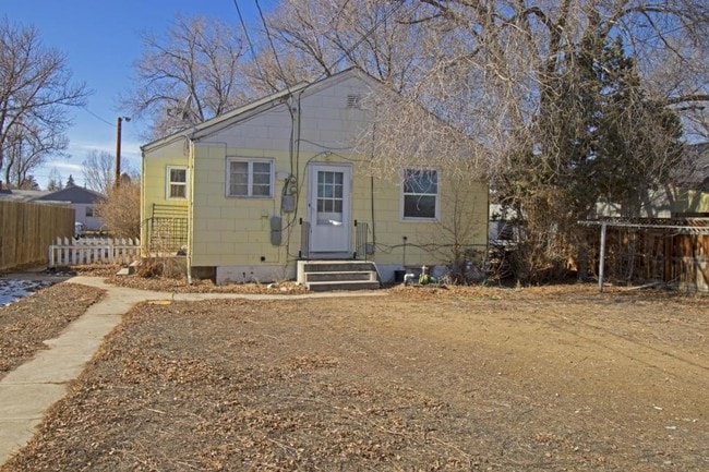 Building Photo - 465 Montana