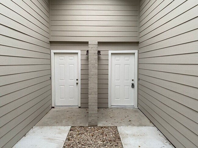 Foto del edificio - Samuelson Properties 3 (2408 Burleson Ct)