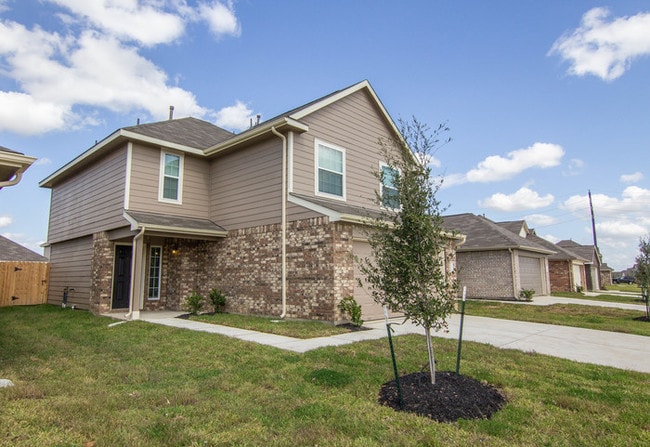 Building Photo - 24414 Treviso Gardens Dr