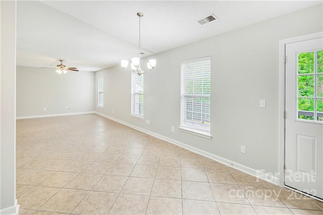 Building Photo - 1006 Alston Hill Dr