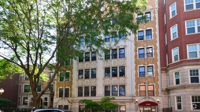 Building Photo - 5646 N Kenmore Ave