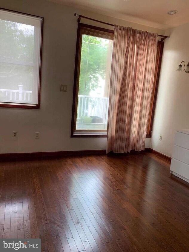Foto principal - 1514 Tasker St
