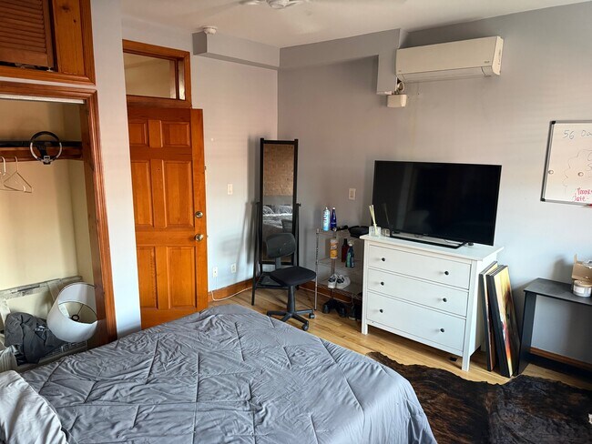Foto del edificio - 222 Willow Ave