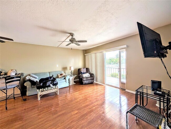 Foto del edificio - 1714 69th Ave W