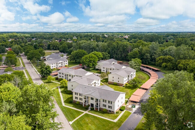 Aerial Photo - Quail Creek Apartments