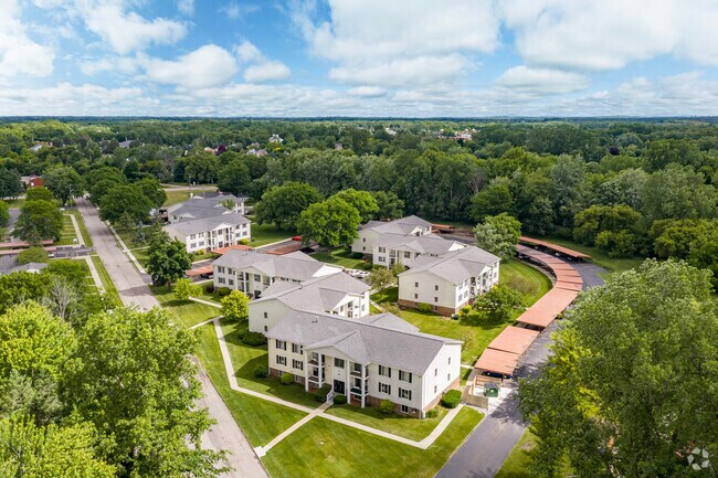 Aéreo - Quail Creek Apartments