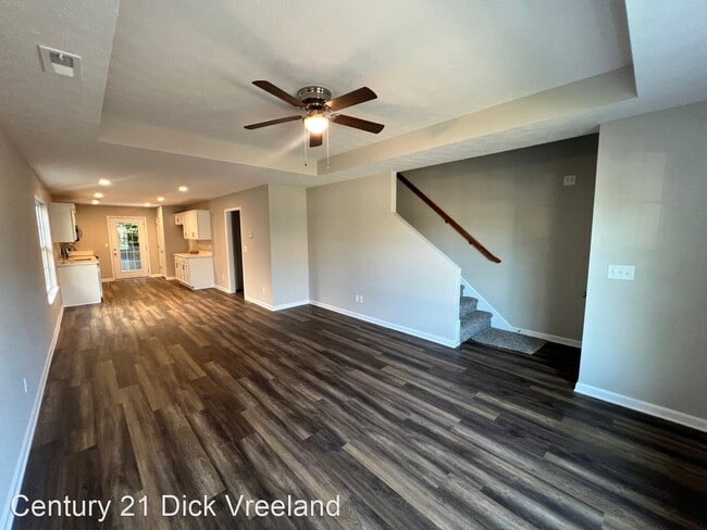 Building Photo - 3 br, 2.5 bath House - 8209 Arbor Meadow Way