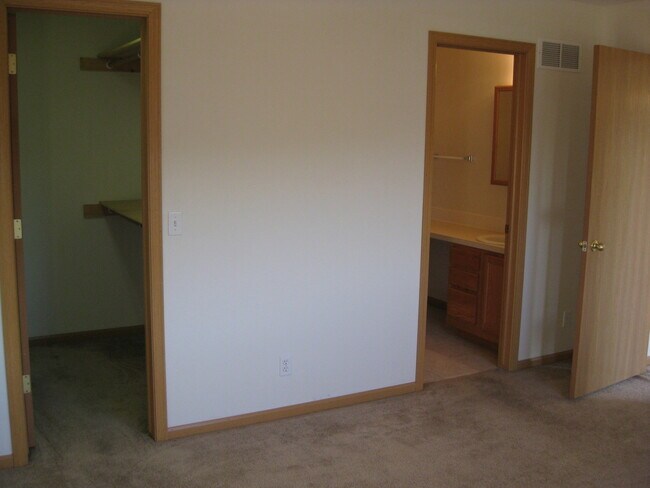 Foto del edificio - 5810 N 21st St