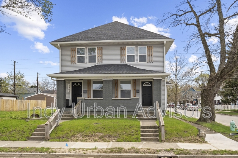 Primary Photo - 2901 E Michigan St