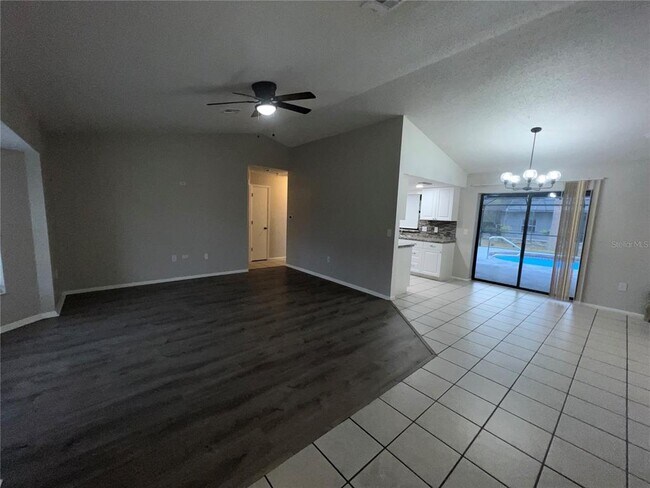 Foto del edificio - 17413 Terry Ave