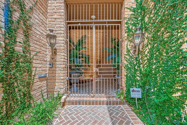 Foto del edificio - 1331 Bissonnet St