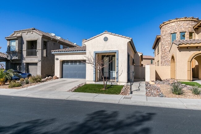 Building Photo - Beautiful single-story home in guard gated...