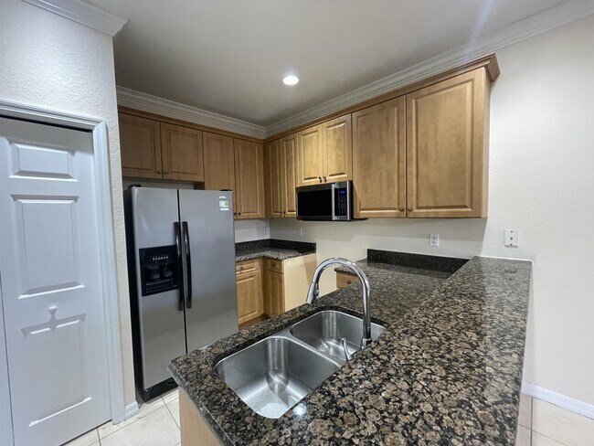 Foto del edificio - 1736 Coriander Dr