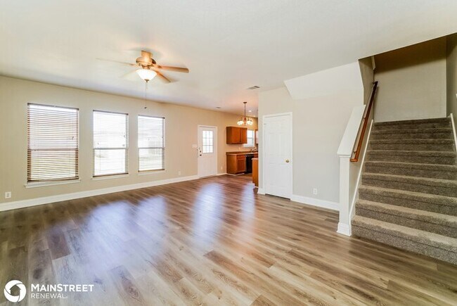 Foto del edificio - 5671 Midcrown Dr, San Antonio, TX 78218